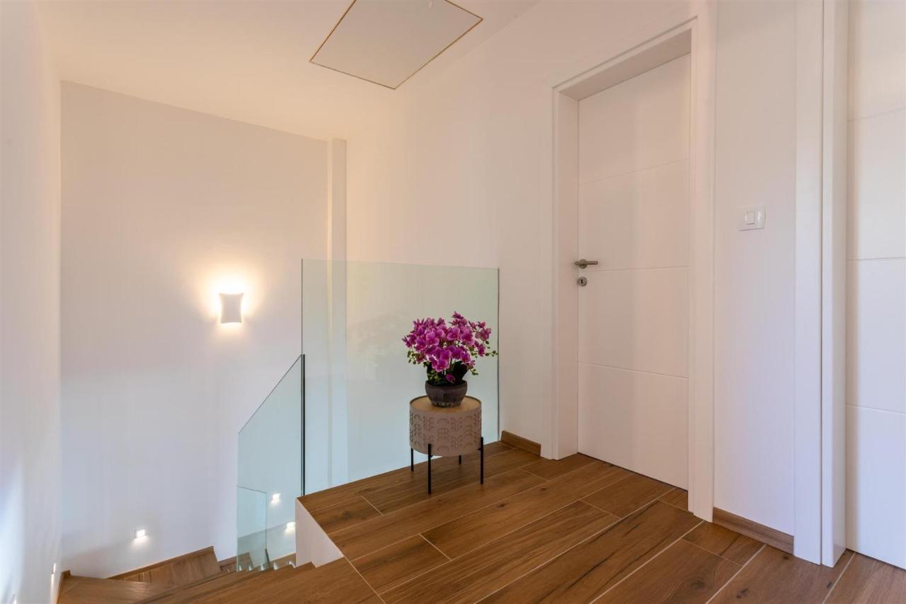 Villa Manhattan Dobrinj المظهر الخارجي الصورة